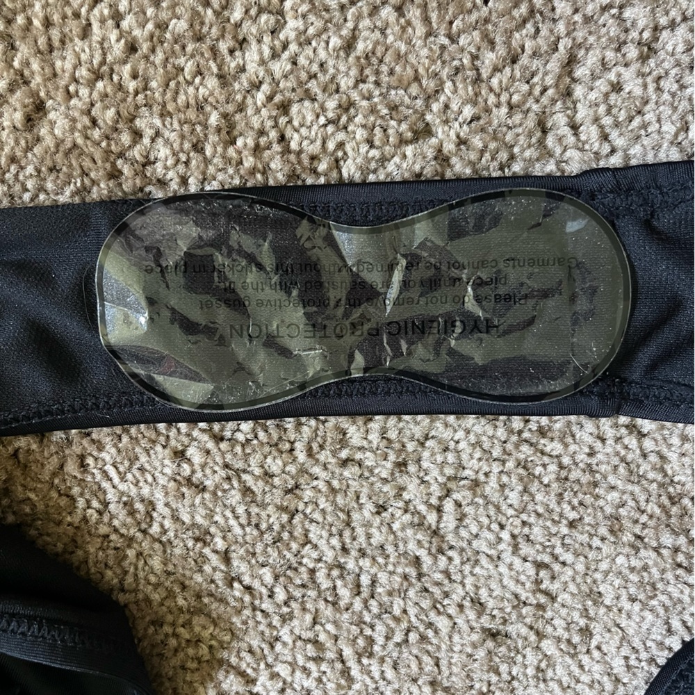 boohoo‎ black high waisted bikini brief - Picture 2 of 4